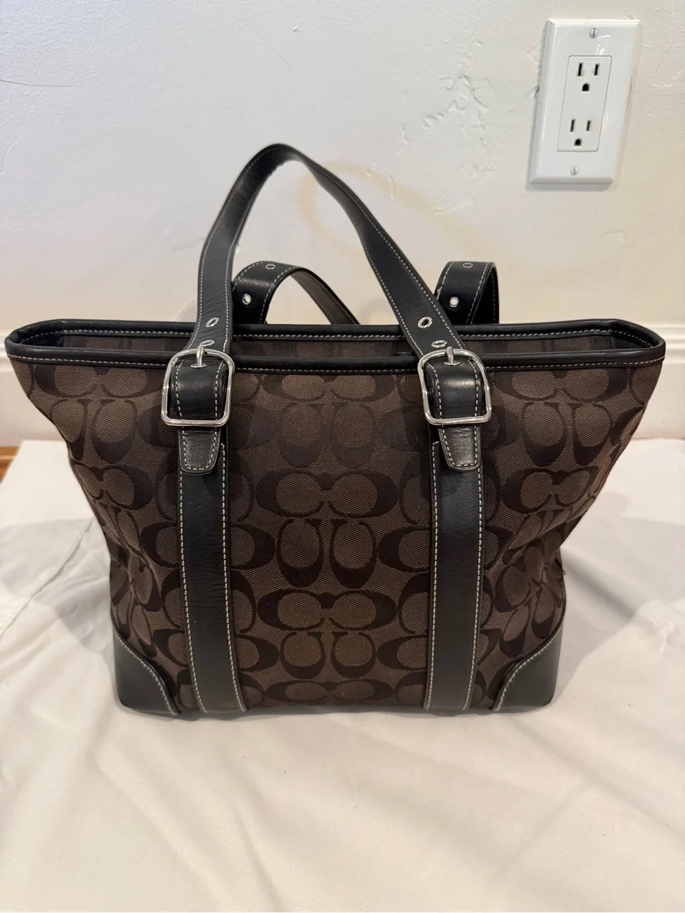 Coach Signature Canvas Buckle Tote in Dark Brown, Black, Y2K era bag - Picture 3 of 15